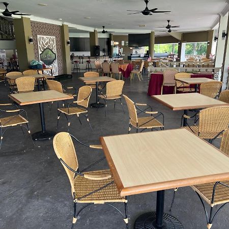 Kuala Terengganu Golf Resort By Ancasa Hotels & Resorts Exterior photo