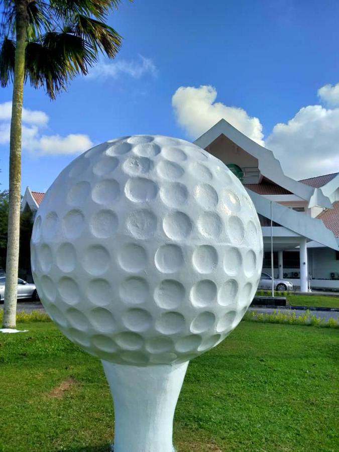 Kuala Terengganu Golf Resort By Ancasa Hotels & Resorts Exterior photo